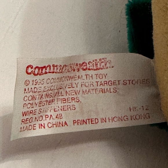 Commonwealth The Velveteen Rabbits 1995 Target Store Holiday Plush - Picture 7 of 7